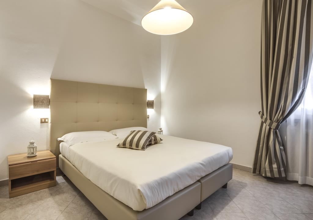 Hotel Il Buongustaio Масса Екстер'єр фото