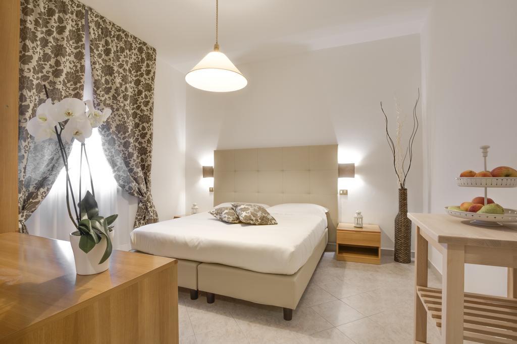 Hotel Il Buongustaio Масса Екстер'єр фото