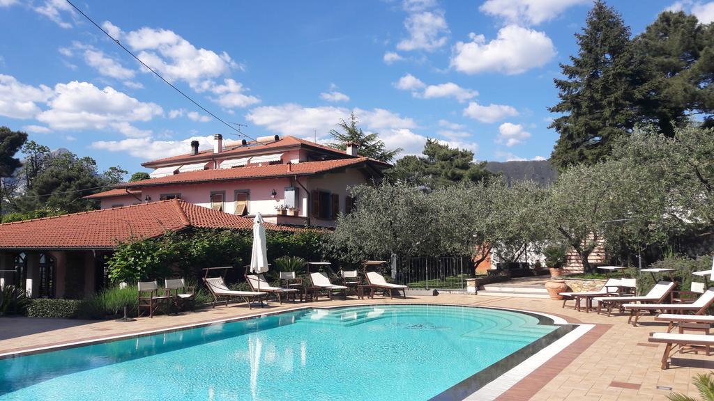 Hotel Il Buongustaio Масса Екстер'єр фото